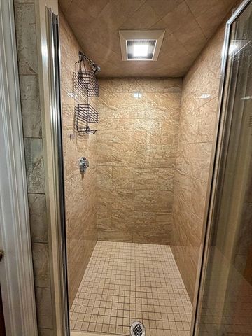 12-14 Mckenn St 4, Waltham, MA 02453