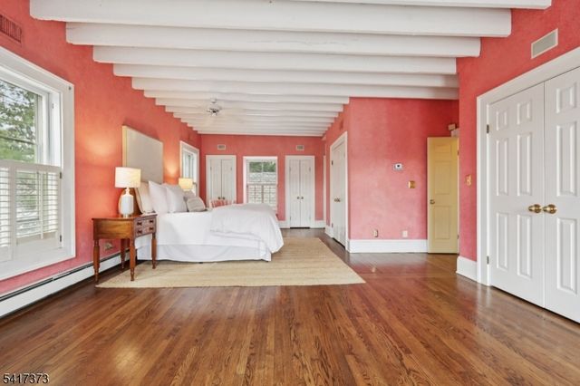 167 Hobart Ave, Millburn Twp., NJ 07078