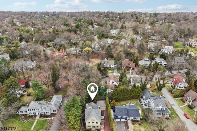 167 Hobart Ave, Millburn Twp., NJ 07078