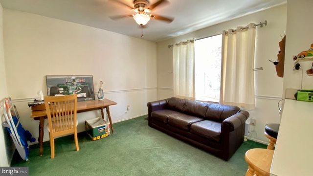 2 SPRING GLEN CT, Cockeysville, MD 21030