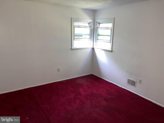 1145 LOWER FERRY RD, Ewing, NJ 08618