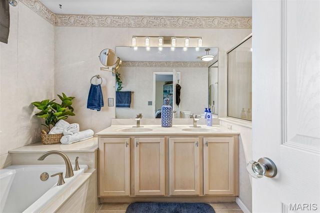 3 Jeremy Court, Arnold, MO 63010