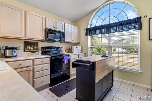 3 Jeremy Court, Arnold, MO 63010