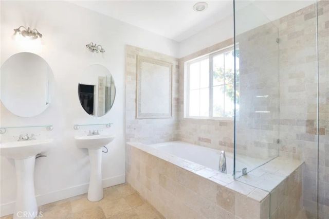 15 Langford Ln, Ladera Ranch, CA 92694