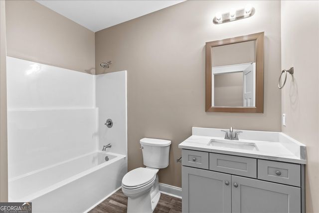 2442 SW Brown Bridge Rd, Dalton, GA 30721