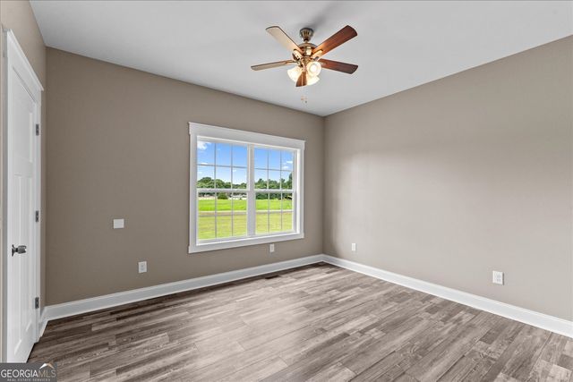 2442 SW Brown Bridge Rd, Dalton, GA 30721