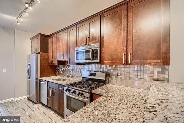 1410 E OLIVER ST, Baltimore, MD 21213