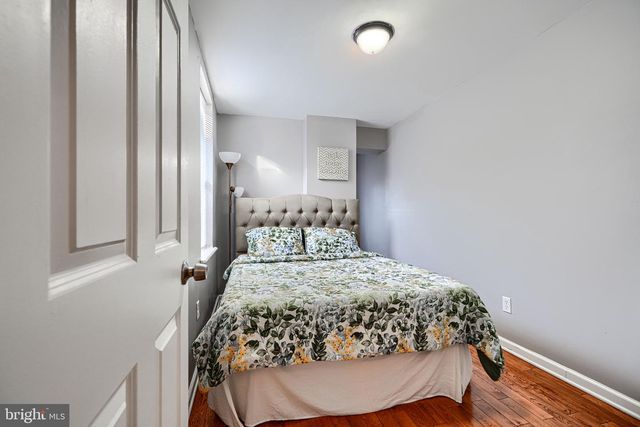 1410 E OLIVER ST, Baltimore, MD 21213