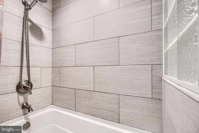 1410 E OLIVER ST, Baltimore, MD 21213