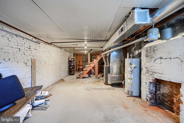 1410 E OLIVER ST, Baltimore, MD 21213