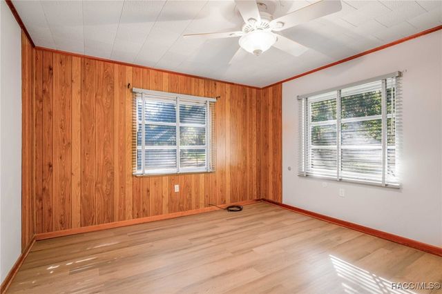 9828 W Orchard Street, Crystal River, FL 34428