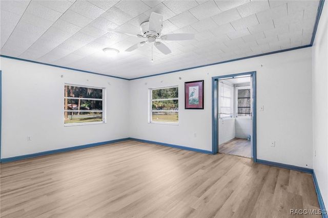 9828 W Orchard Street, Crystal River, FL 34428