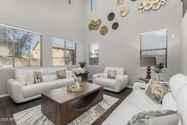 7220 W ASHBY Drive, Peoria, AZ 85383