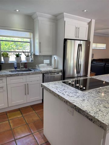 17025 SW 80th Court, Palmetto Bay, FL 33157