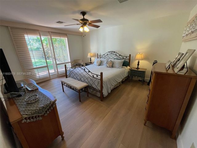 17025 SW 80th Court, Palmetto Bay, FL 33157