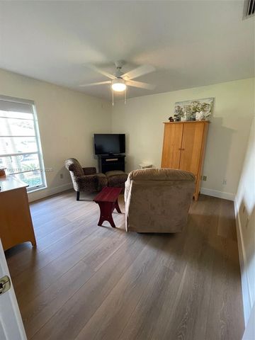 17025 SW 80th Court, Palmetto Bay, FL 33157