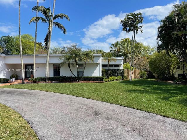 17025 SW 80th Court, Palmetto Bay, FL 33157