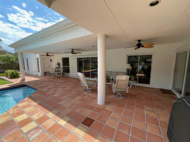 17025 SW 80th Court, Palmetto Bay, FL 33157