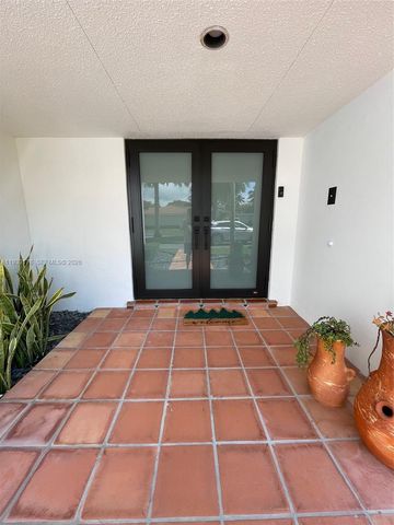 17025 SW 80th Court, Palmetto Bay, FL 33157