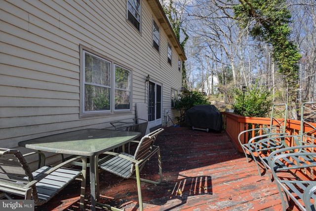 4202 STANBY CT, Alexandria, VA 22312