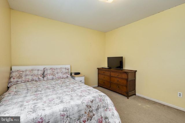 4202 STANBY CT, Alexandria, VA 22312