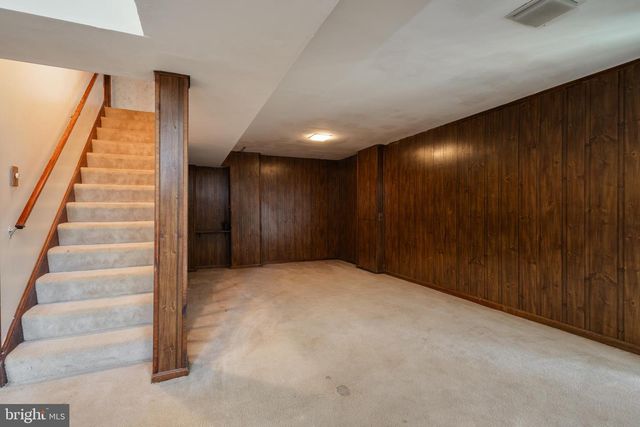 4202 STANBY CT, Alexandria, VA 22312