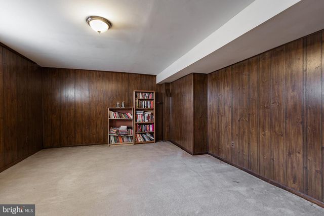 4202 STANBY CT, Alexandria, VA 22312