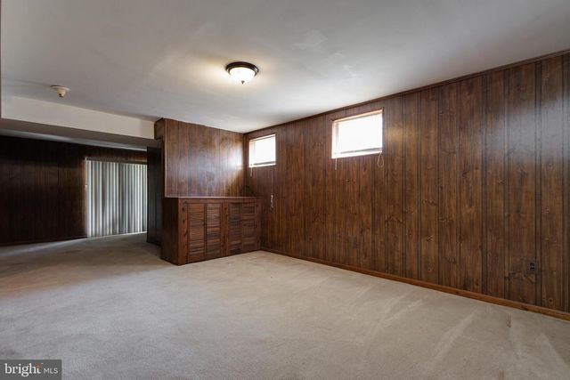 4202 STANBY CT, Alexandria, VA 22312