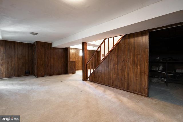 4202 STANBY CT, Alexandria, VA 22312