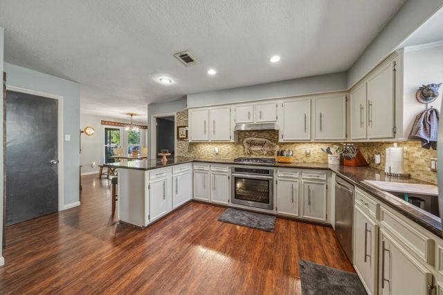 3322 Point Clear Drive, Missouri City, TX 77459