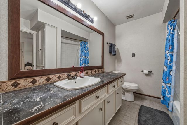 3322 Point Clear Drive, Missouri City, TX 77459