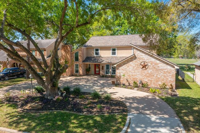 3322 Point Clear Drive, Missouri City, TX 77459