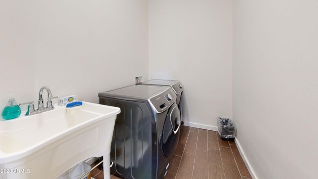 1202 E COLTER Street, Phoenix, AZ 85014