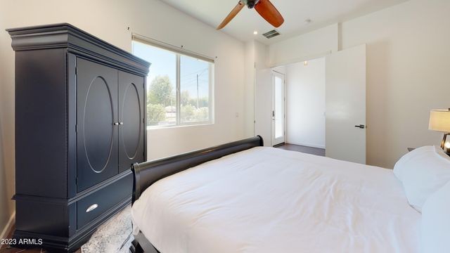 1202 E COLTER Street, Phoenix, AZ 85014