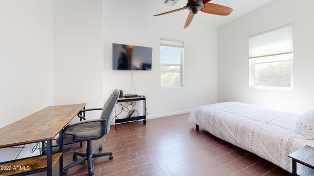 1202 E COLTER Street, Phoenix, AZ 85014