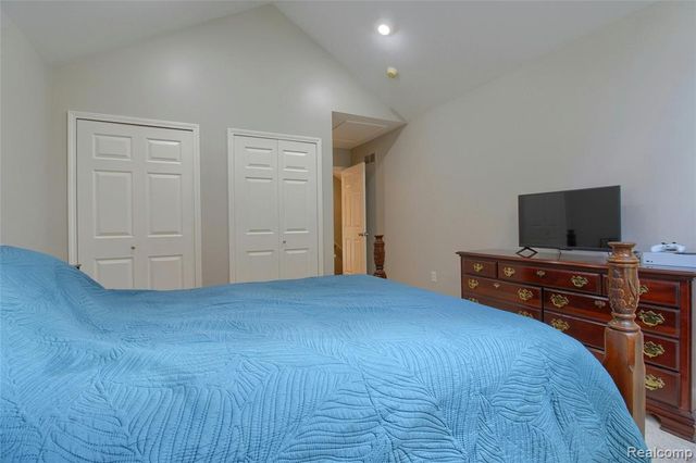 151 Wendover Court, Commerce Twp, MI 48390