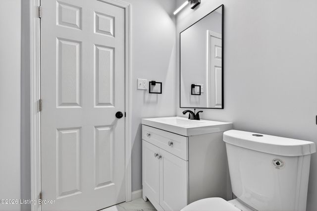 112 Daryl Ct, Louisville, KY 40214