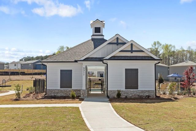 5428 Aurora Trail, Flowery Branch, GA 30542