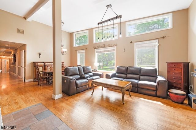 7 Hillcrest Rd, Montville Twp., NJ 07082