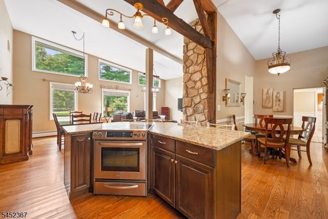 7 Hillcrest Rd, Montville Twp., NJ 07082