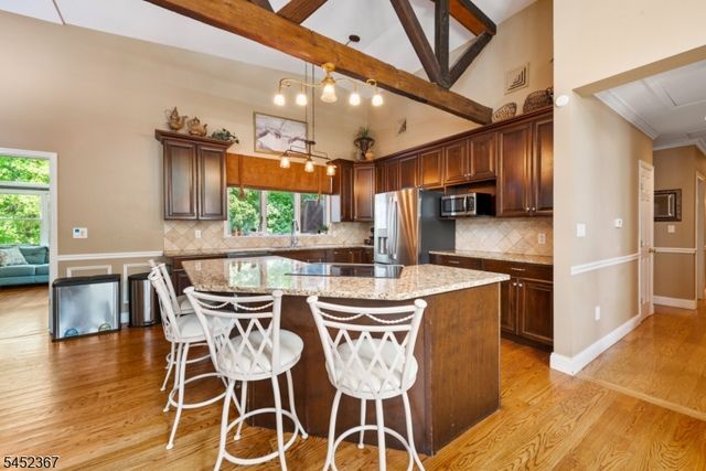7 Hillcrest Rd, Montville Twp., NJ 07082