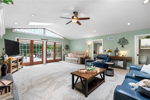 443 Merriman Road, Akron, OH 44303