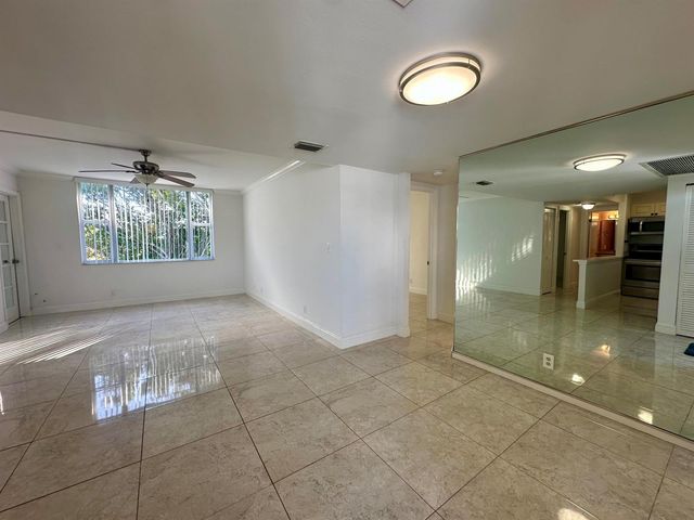 1810 New Palm Way 417, Boynton Beach, FL 33435