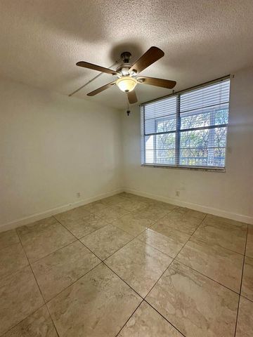 1810 New Palm Way 417, Boynton Beach, FL 33435