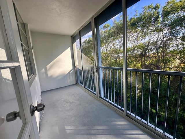 1810 New Palm Way 417, Boynton Beach, FL 33435