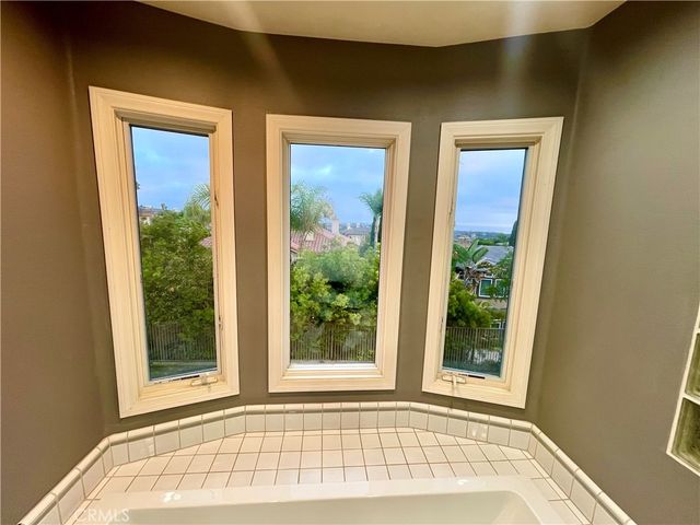6 Emerald Glen, Laguna Niguel, CA 92677