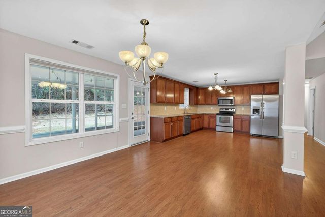 155 W River Bend Drive, Eatonton, GA 31024