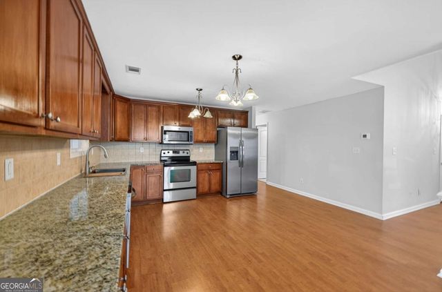 155 W River Bend Drive, Eatonton, GA 31024