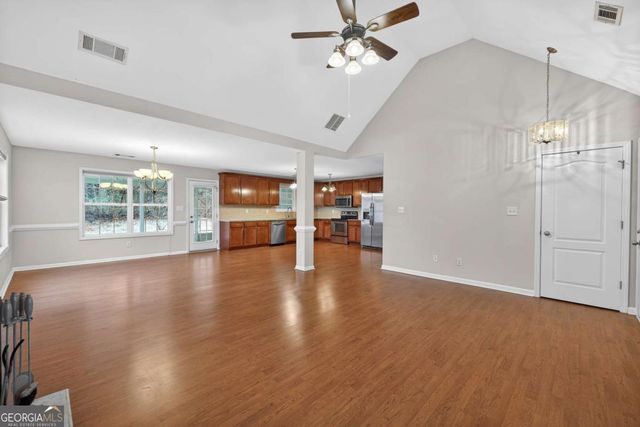 155 W River Bend Drive, Eatonton, GA 31024