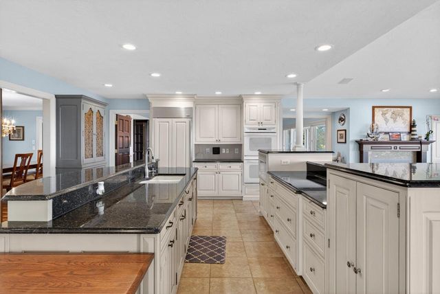 620 Oak Tree ROAD, Sheboygan, WI 53083